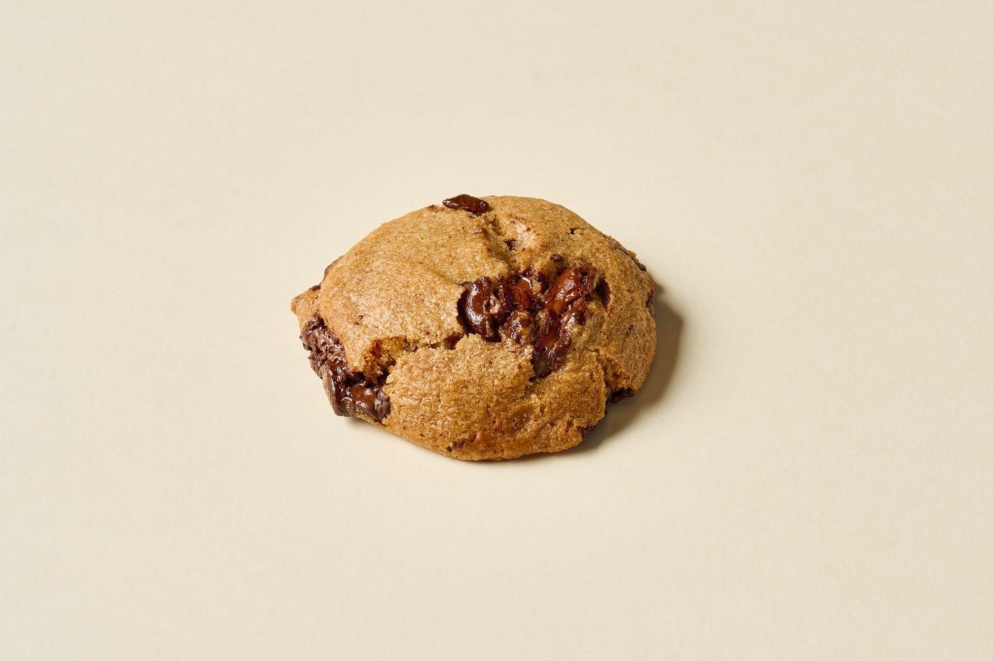 Vegan Chocolate Chip Cookie