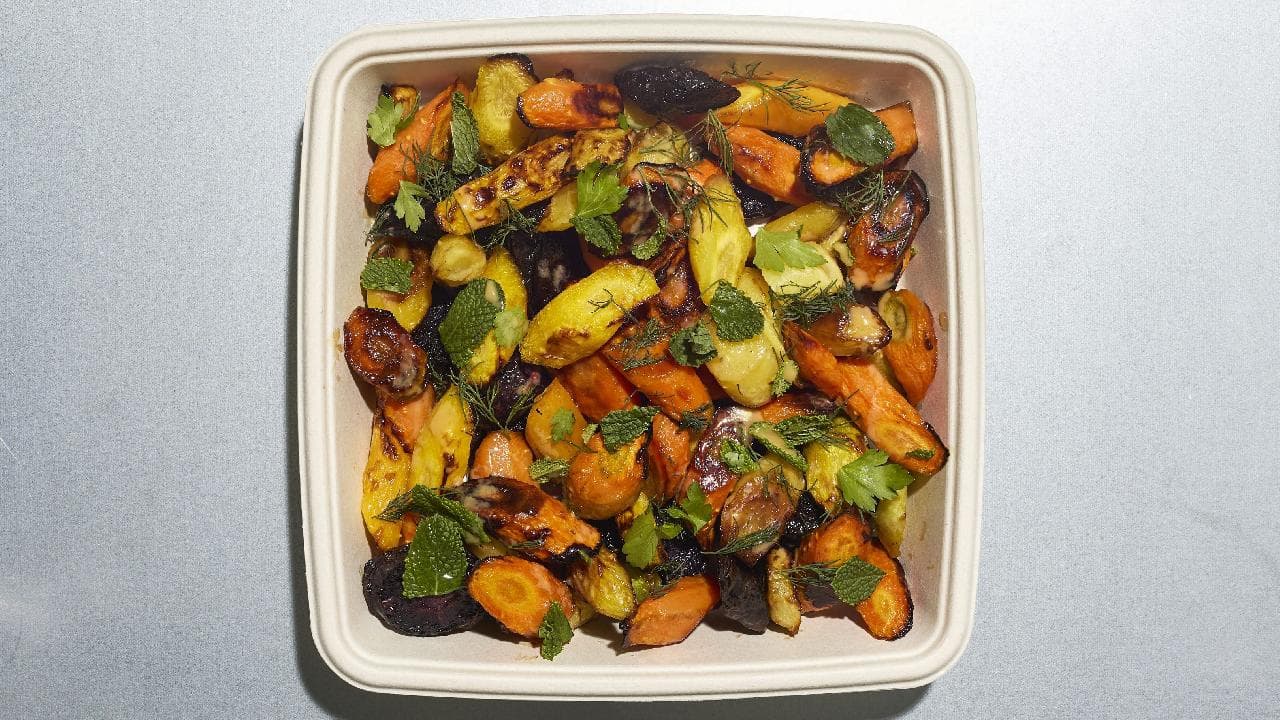 Roasted Heritage Carrots [NEW] [Servers 6-8]