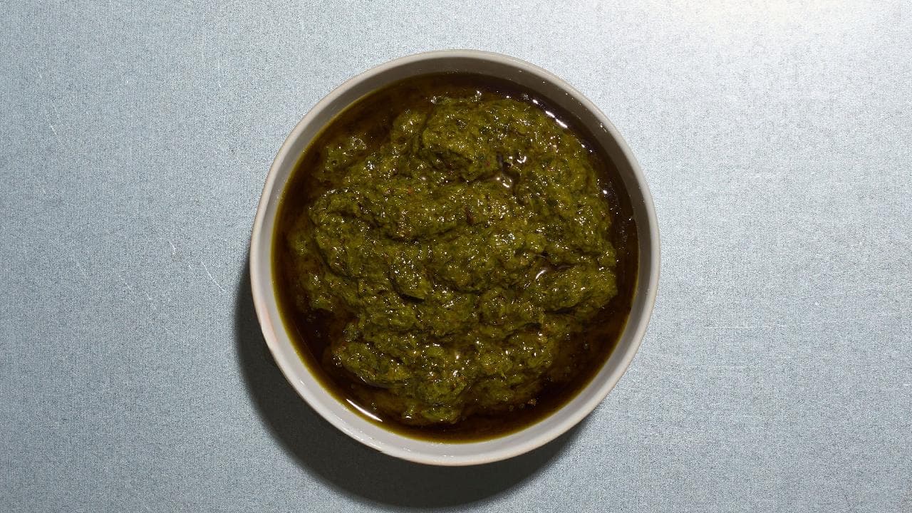 Chimichurri [Serves 3]