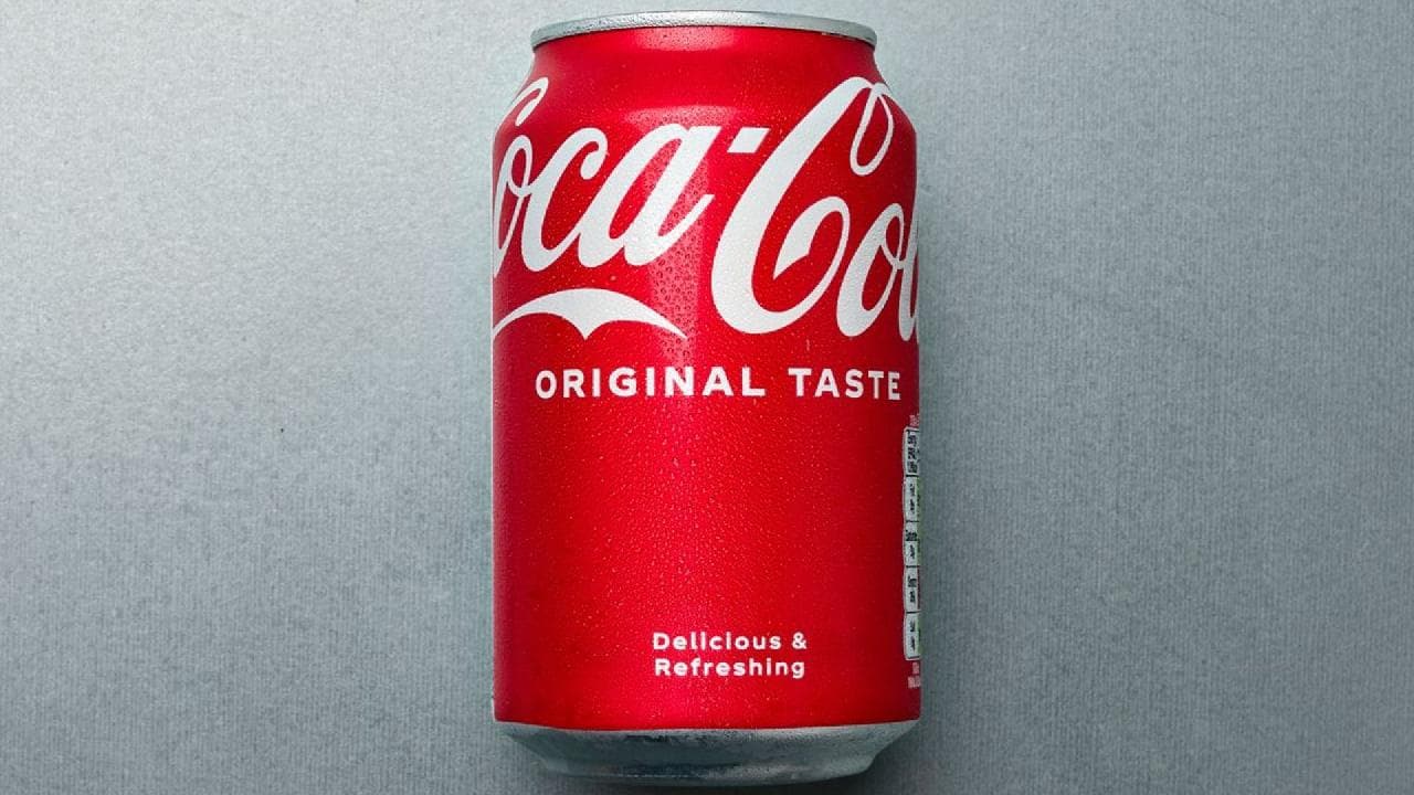 Coca Cola - Regular Coke [330ml]